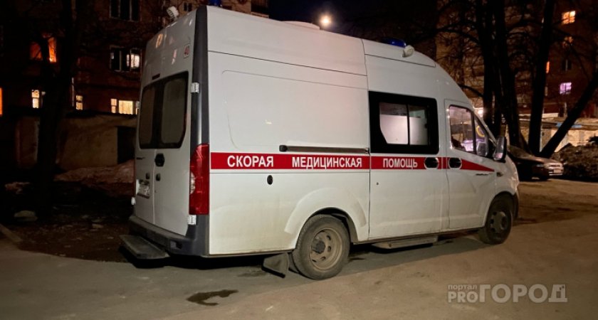Пензячку доставили в больницу на скорой после ДТП с легковушками на улице Ставского