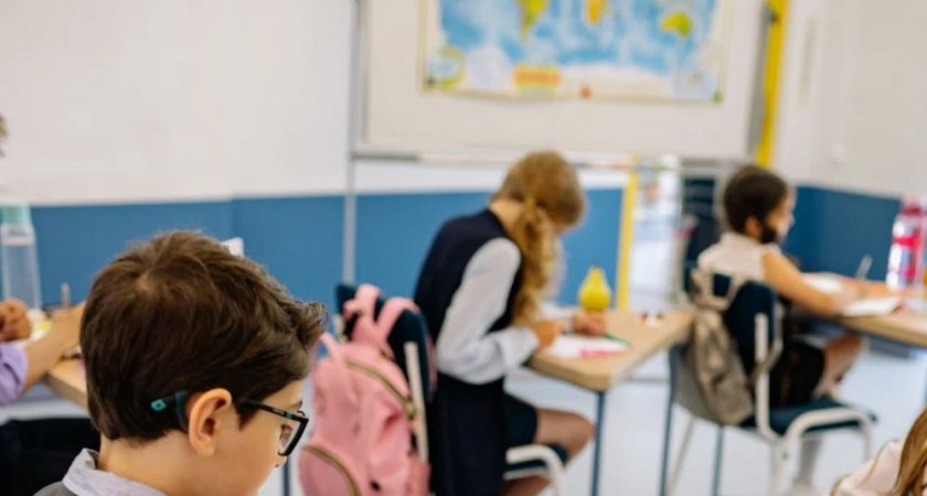 Соцсети: Родители школьников в Пензе рассказали, что учитель заставлял жевать галстуки