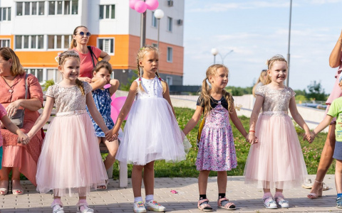 Добрососедство в Спутнике: как день рождения стал большим детским праздником