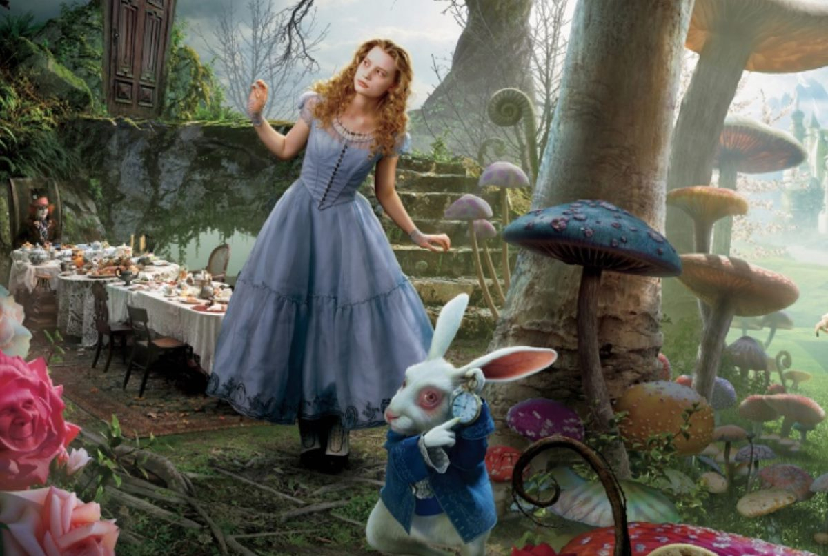 Алиса в стране чудес 