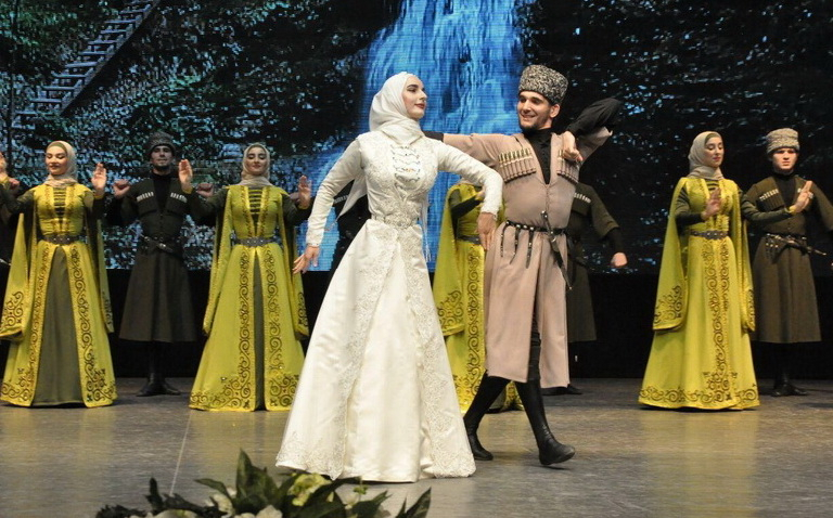 Чеченский государственный ансамбль танца «Вайнах»