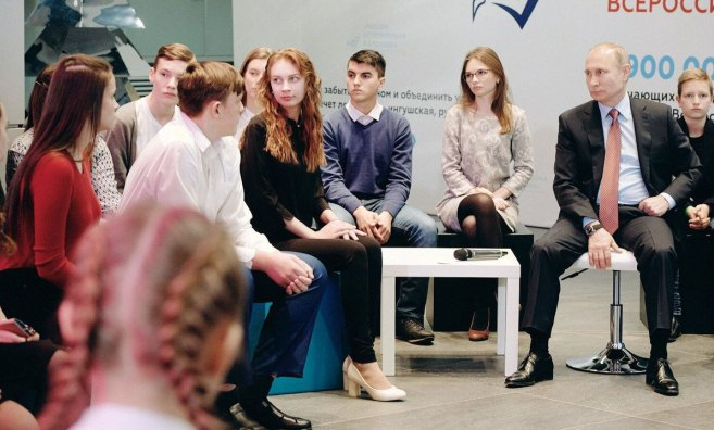 Школьница из Сердобска встретилась с Владимиром Путиным