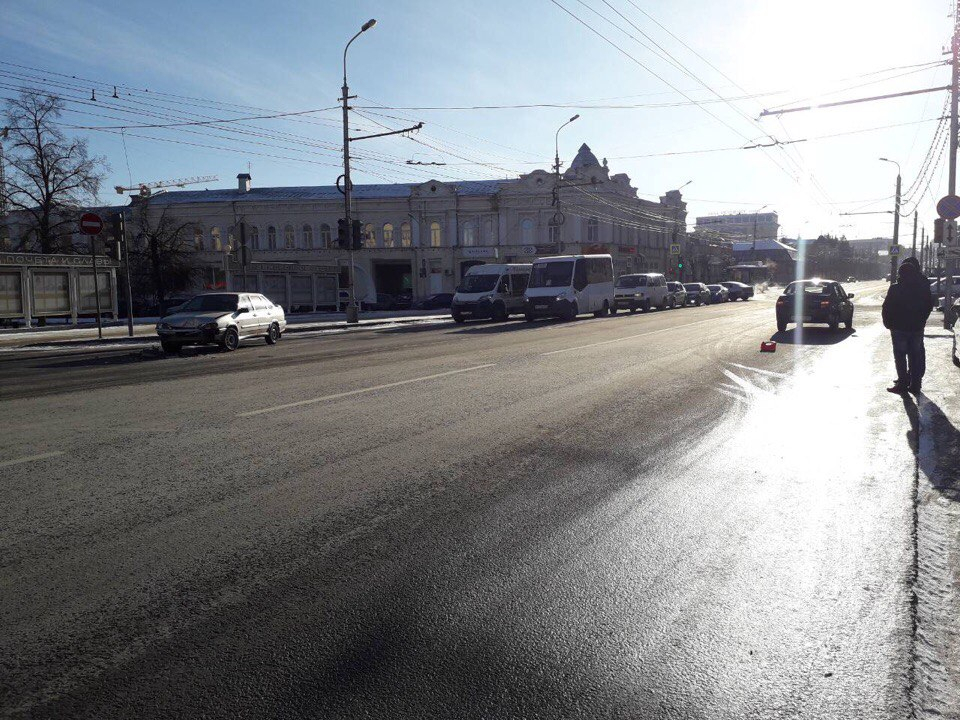 Пензячка попросила откликнуться свидетелей ДТП у площади Ленина 18 января