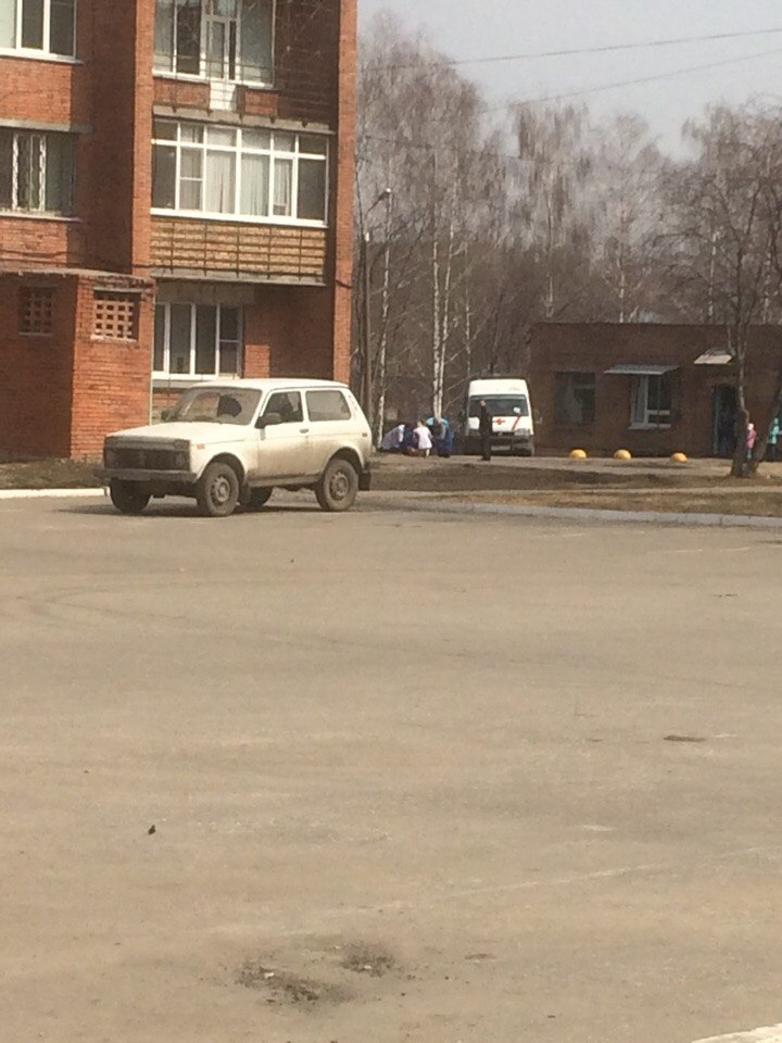 "Скорая" приехала через 15 минут к жителю Кузнецка, упавшему в посетительской больницы №6