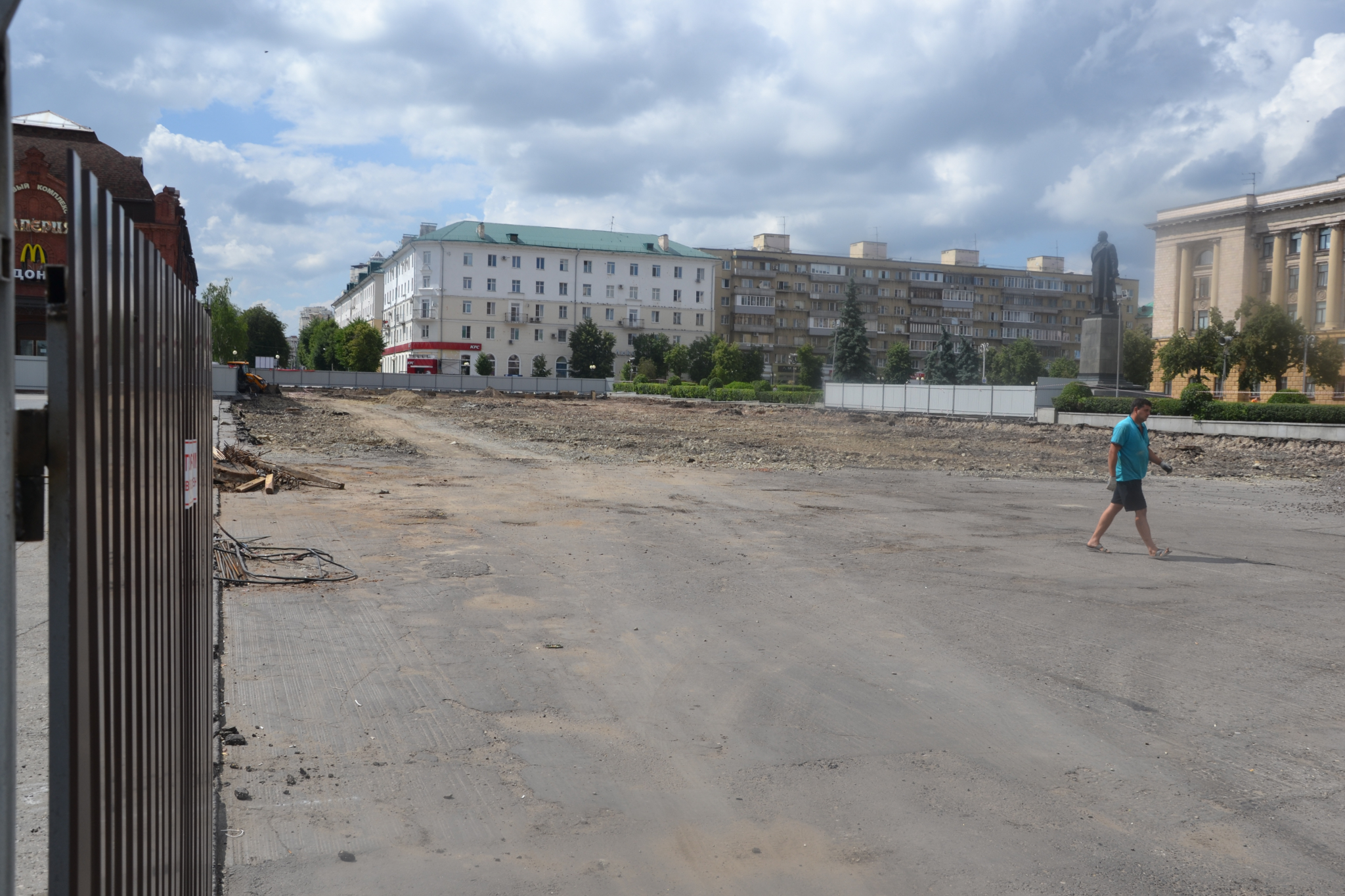 Какие проблемы может нести горожанам ремонт площади Ленина?
