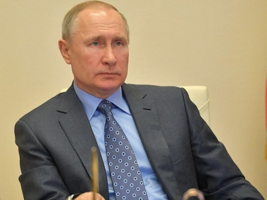 Путин объявил нерабочие дни до конца месяца в стране