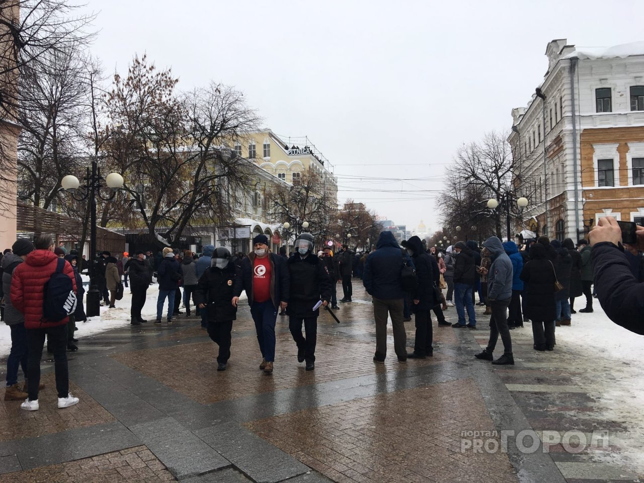 «Свободу Навальному» и «Беспредел»: что кричат пензенцы на шествии 23 января