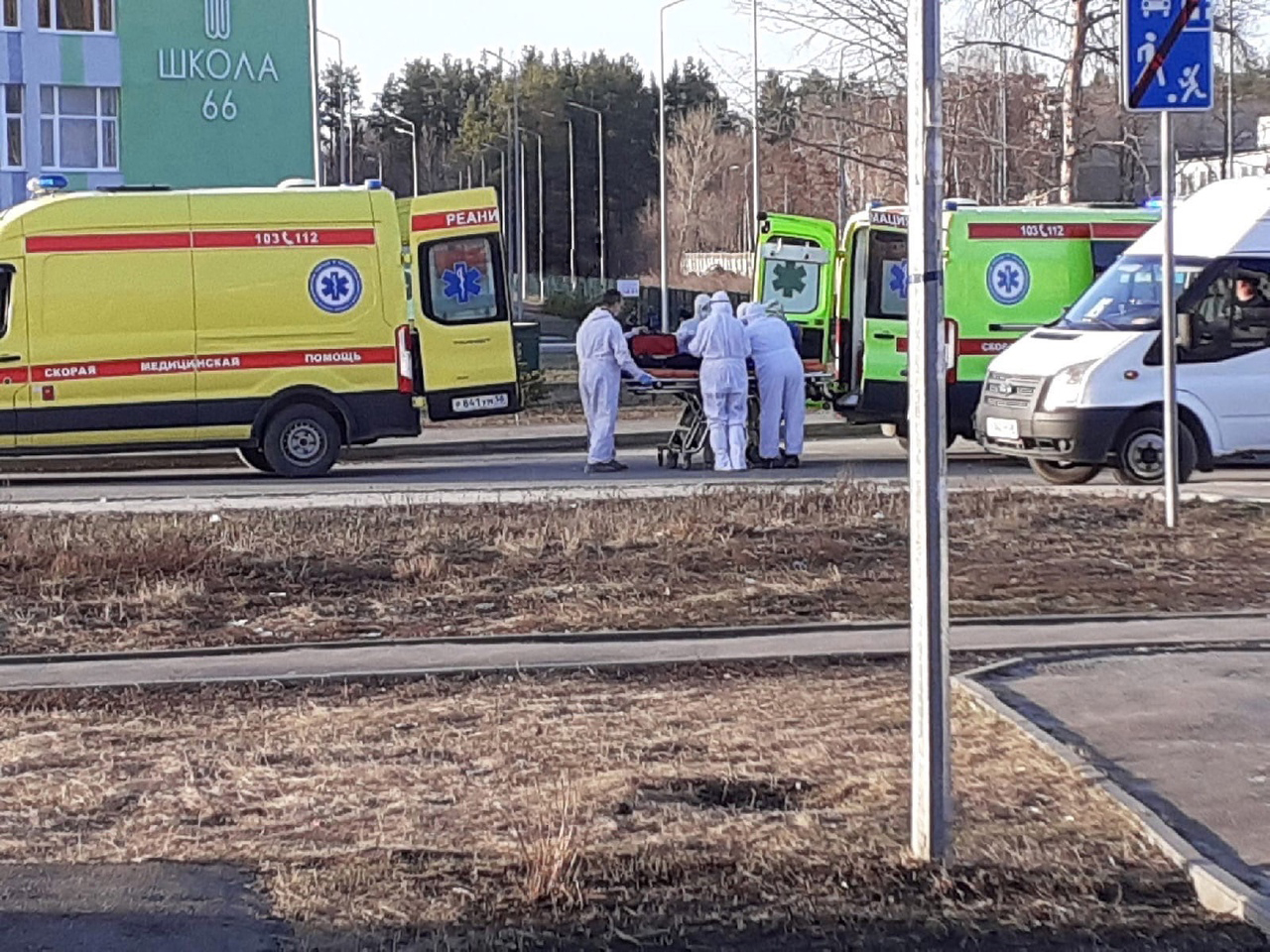 В Пензе к месту жесткой аварии на Шуисте прибыли машины скорой помощи