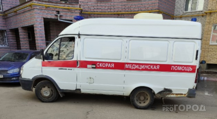 В Кузнецком районе произошла авария с грузовиком, есть пострадавший