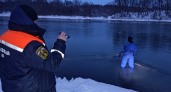 В Пензе из реки Суры достали тело утонувшего 33-летнего мужчины