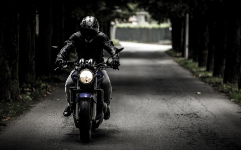 Сезон открыт: ДТП с мотоциклистом и погоня за байкером в Пензенской области