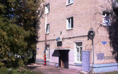 Побег «по семейным обстоятельствам»: в Пензе неизвестный спустился из квартиры по простыням