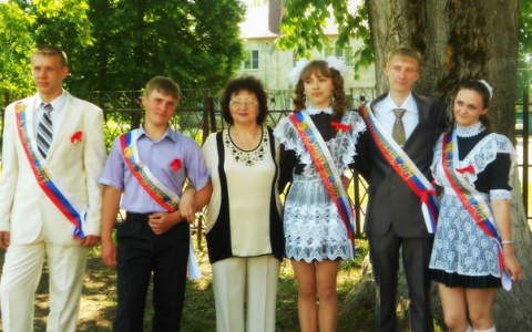 Прозвенит ли для школьников Пензенской области "Последний звонок"? - отвечает губернатор